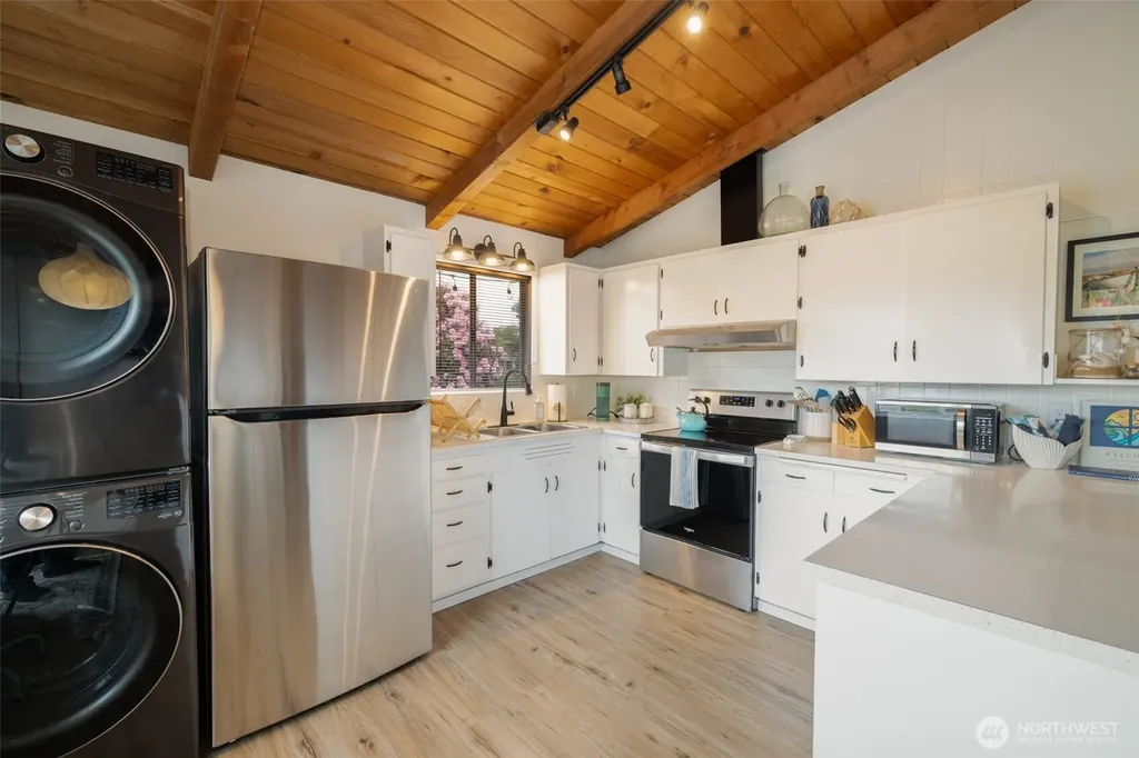 1650 First Avenue Grayland WA 98547