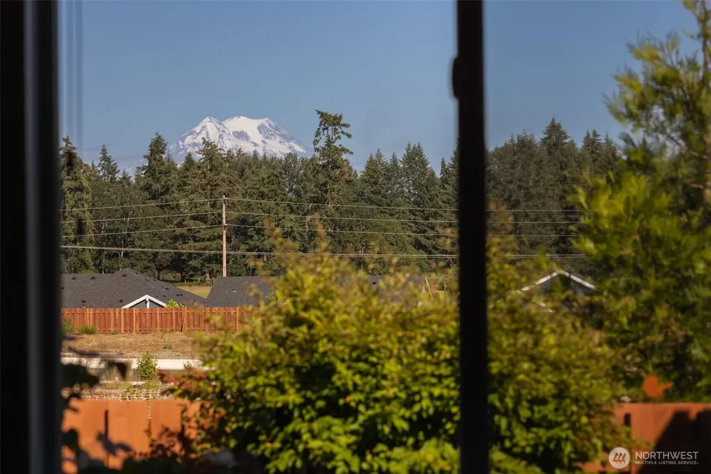 2835 Arrowroot Loop SE Olympia WA 98513
