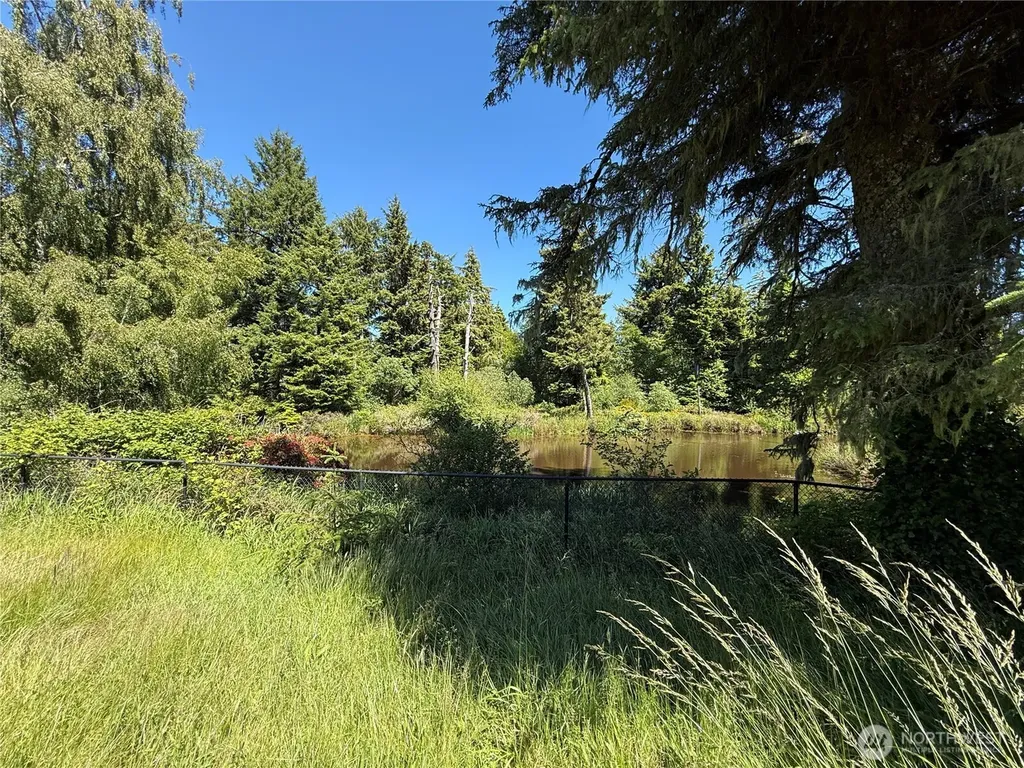 21850 V Lane Ocean Park WA 98640