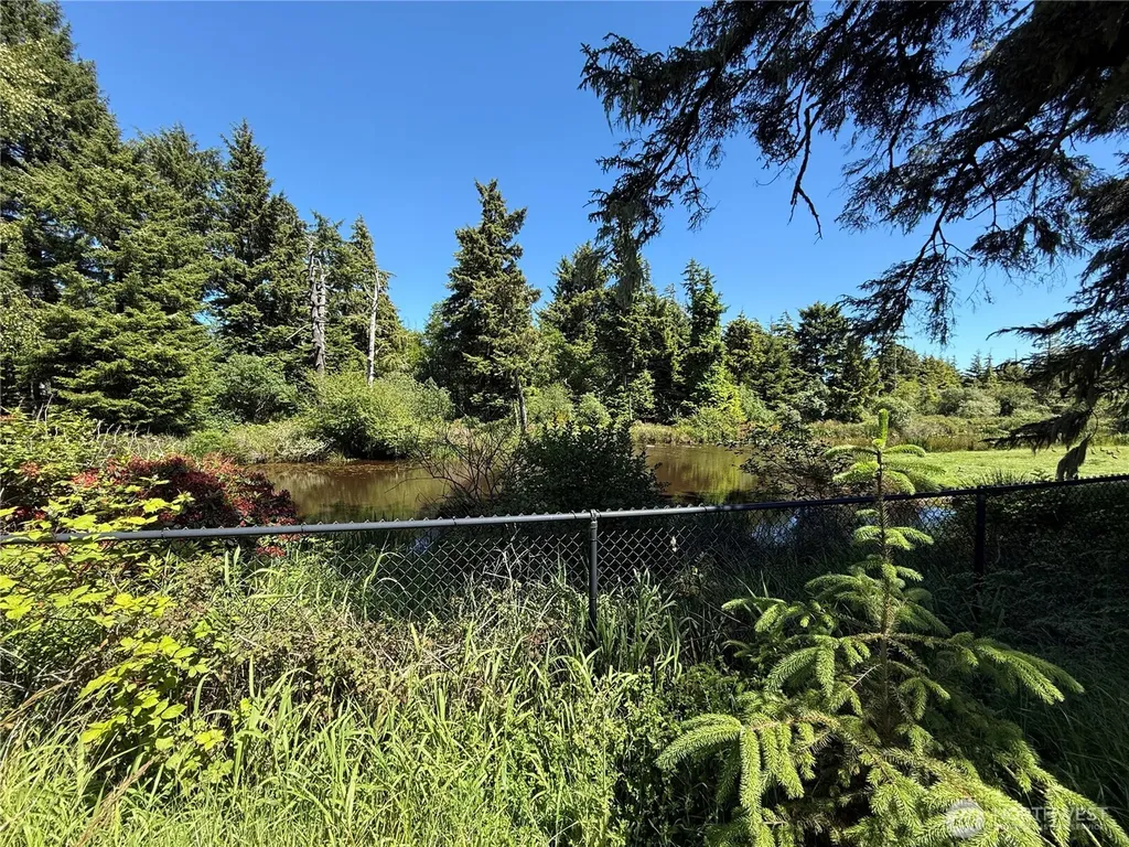 21850 V Lane Ocean Park WA 98640