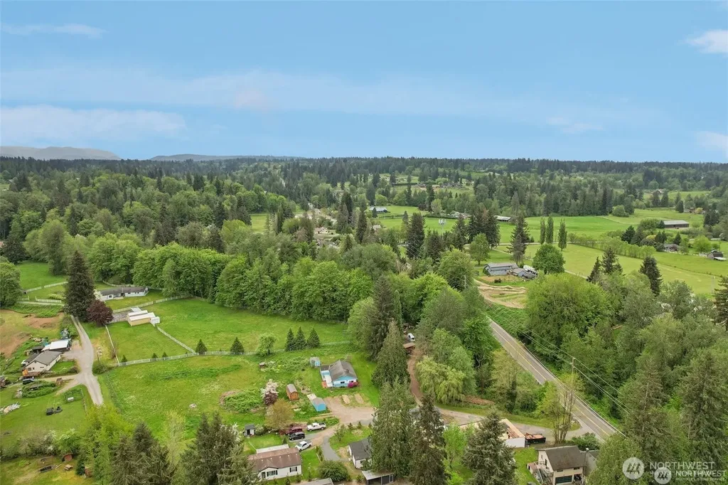 27821 SE 197th Street Maple Valley WA 98038