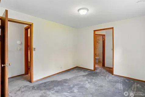 27821 SE 197th Street Maple Valley WA 98038