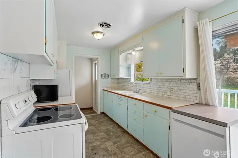 27821 SE 197th Street Maple Valley WA 98038