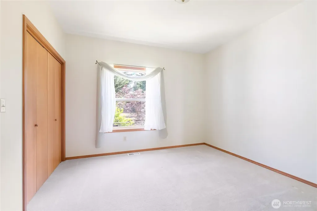 3330 E Brockdale Road Shelton WA 98584