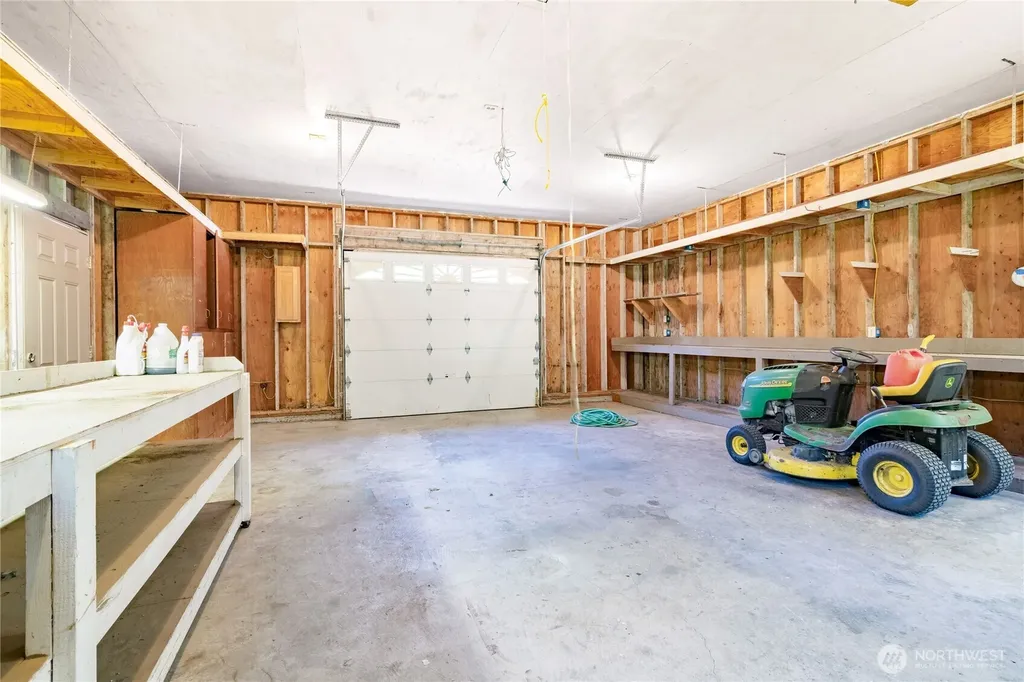 3330 E Brockdale Road Shelton WA 98584
