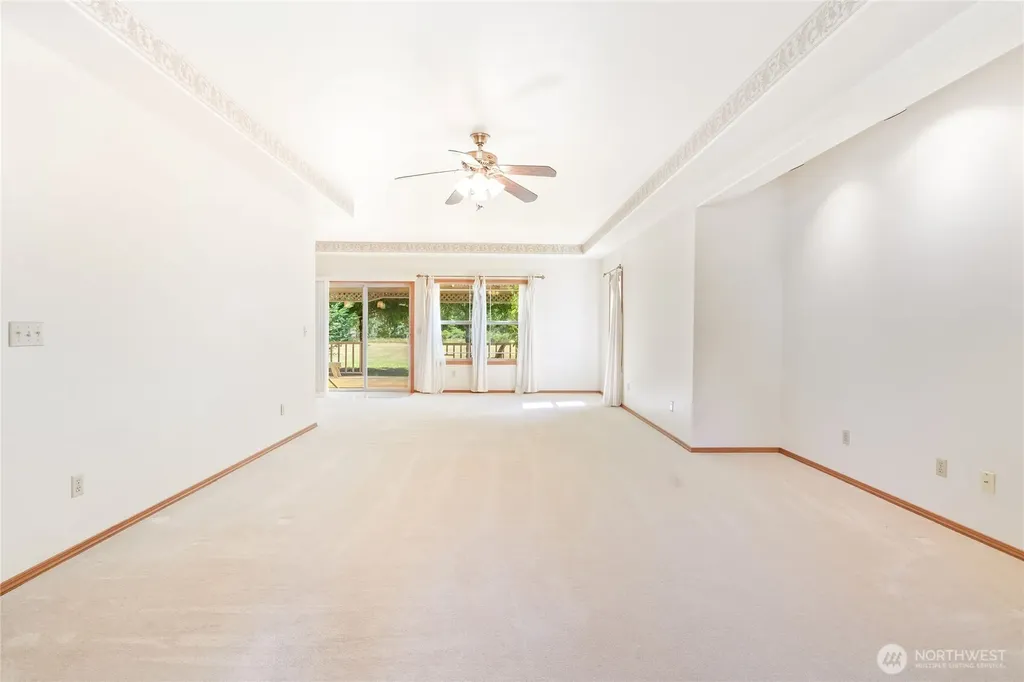 3330 E Brockdale Road Shelton WA 98584