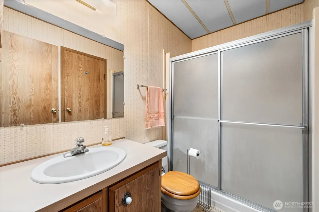 1402 22nd Street NE Auburn WA 98002