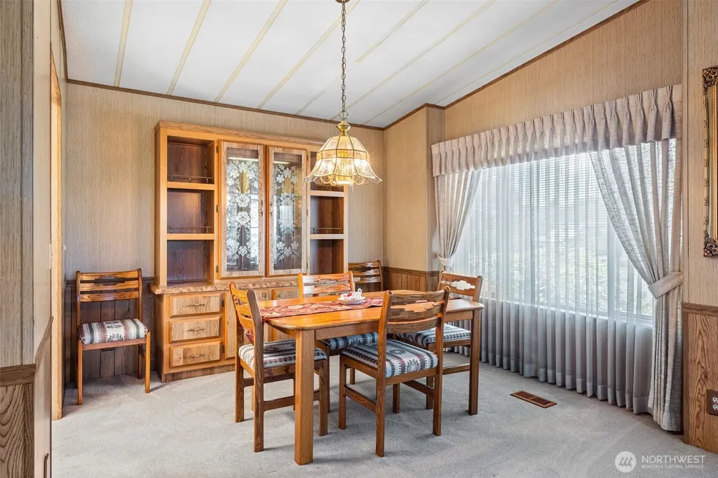 1402 22nd Street NE Auburn WA 98002