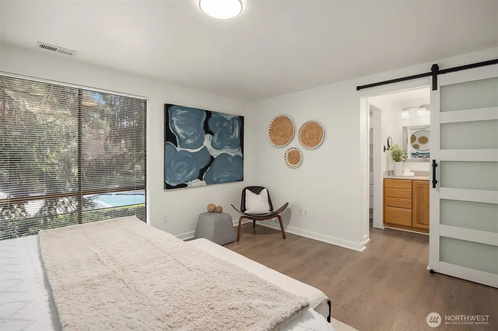 3428 108th Place NE Bellevue WA 98004