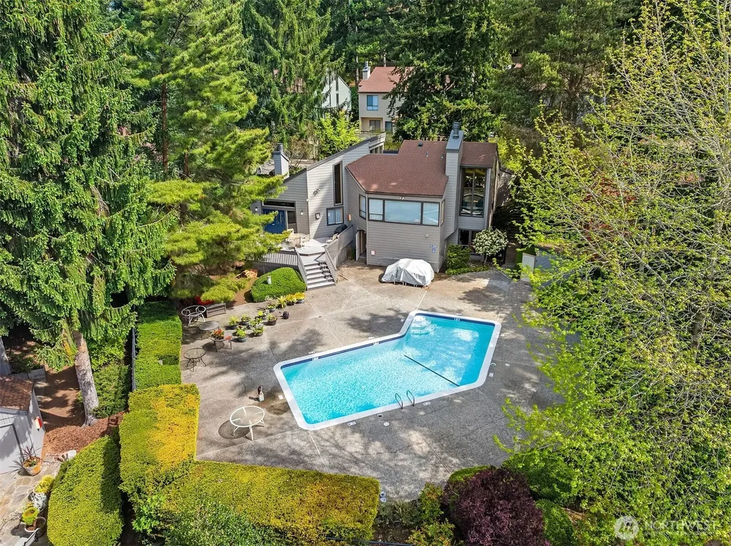 3428 108th Place NE Bellevue WA 98004