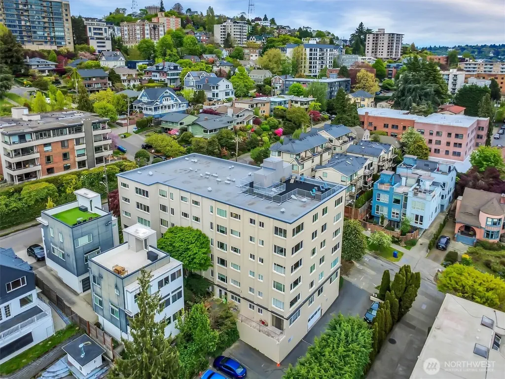919 2nd Avenue W Seattle WA 98119