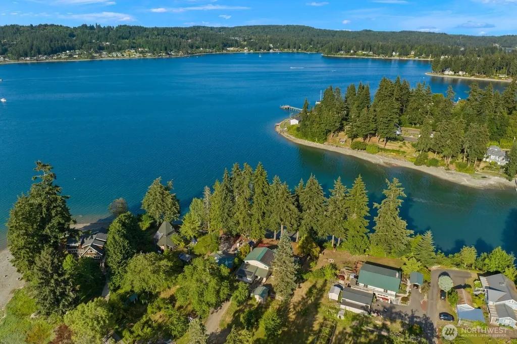 16468 Thorpe Road NE Poulsbo WA 98370