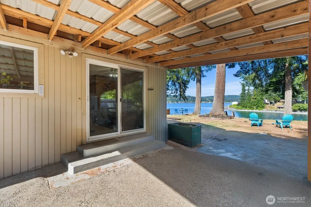 16468 Thorpe Road NE Poulsbo WA 98370