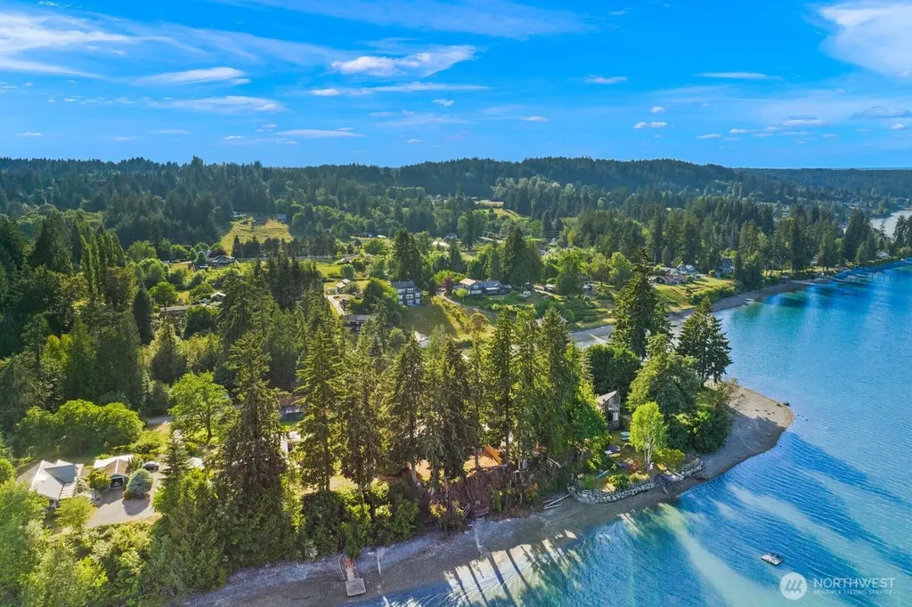 16468 Thorpe Road NE Poulsbo WA 98370