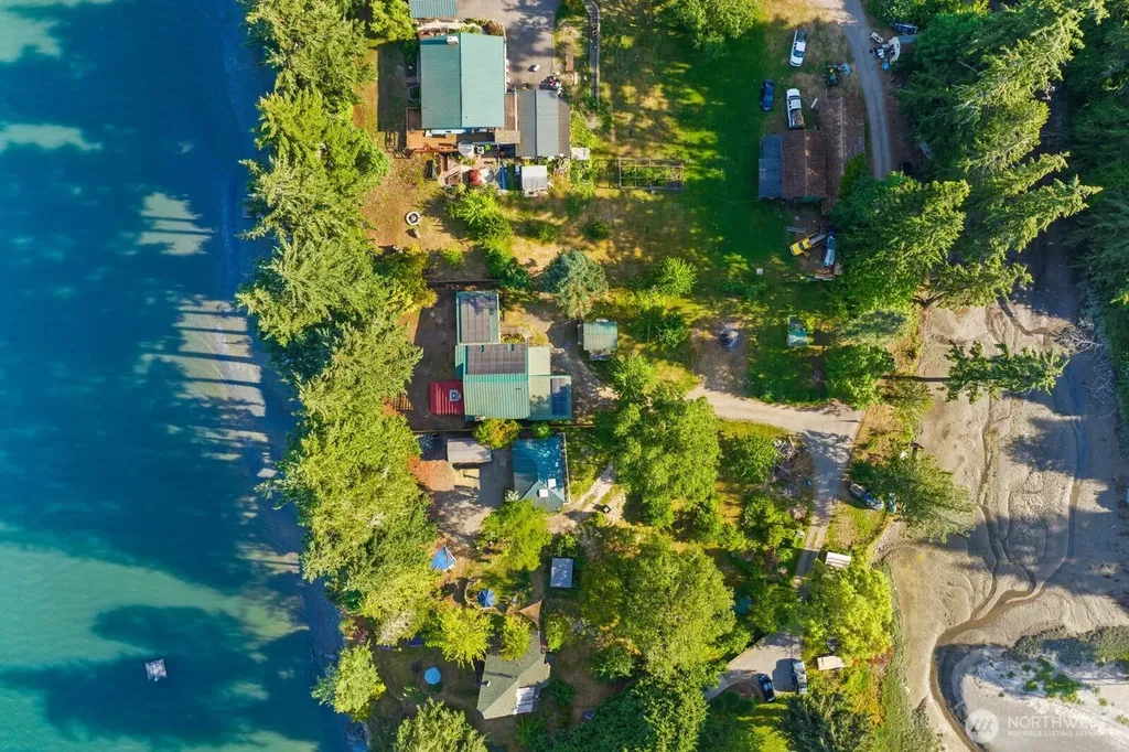 16468 Thorpe Road NE Poulsbo WA 98370