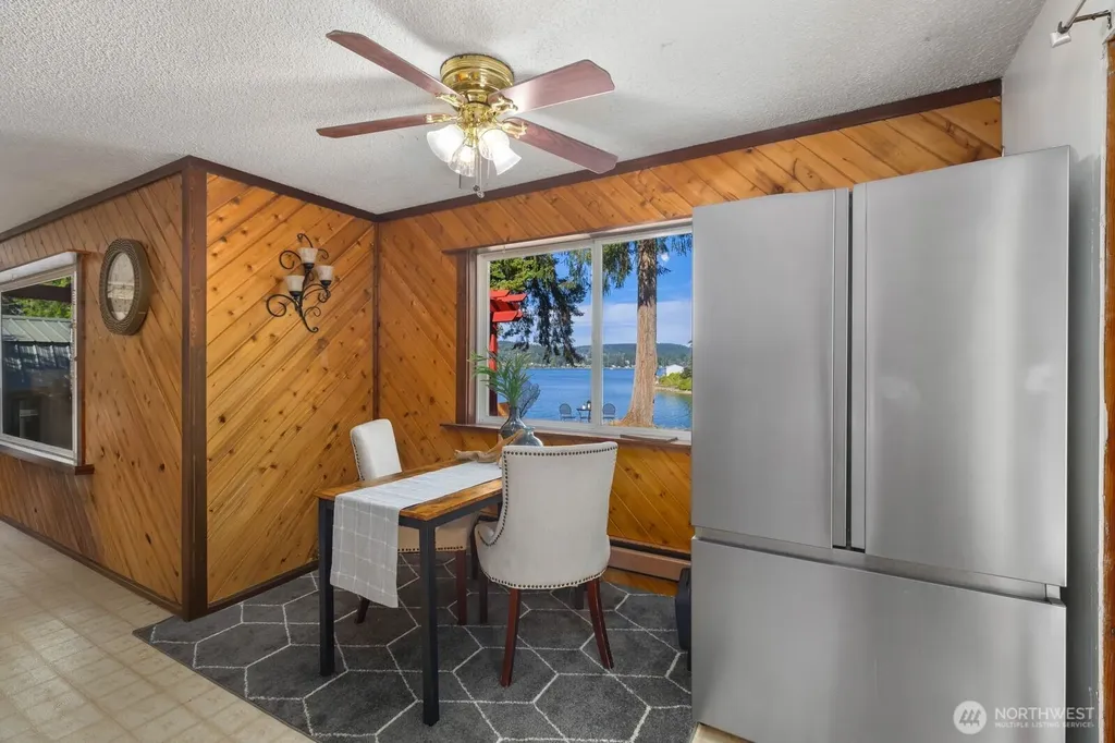 16468 Thorpe Road NE Poulsbo WA 98370