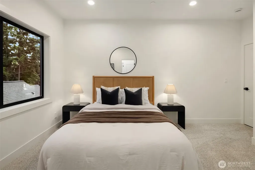 1208 211th Place Sammamish WA 98074
