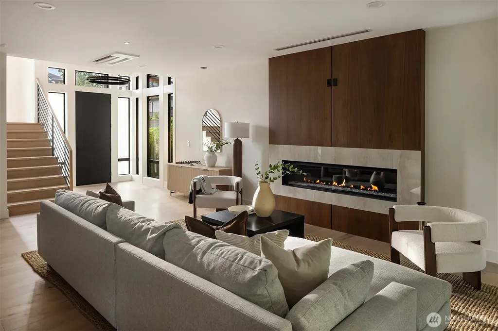 1208 211th Place Sammamish WA 98074
