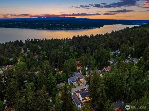 1208 211th Place Sammamish WA 98074
