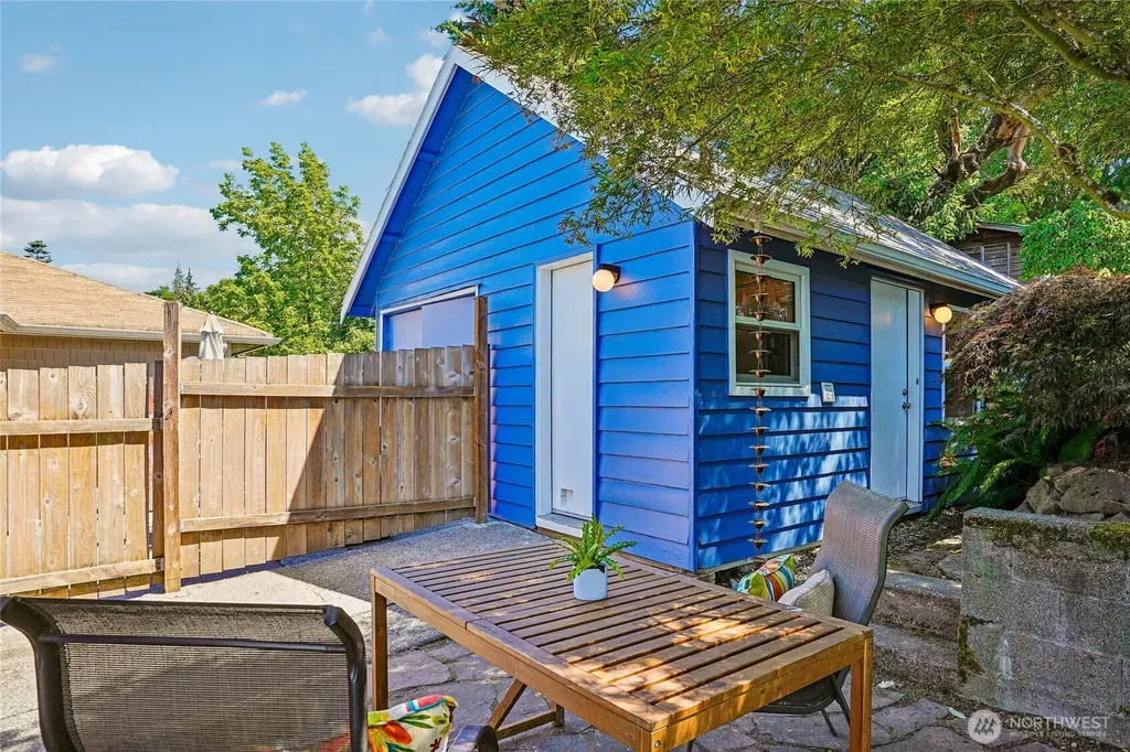 9250 14th Avenue SW Seattle WA 98106