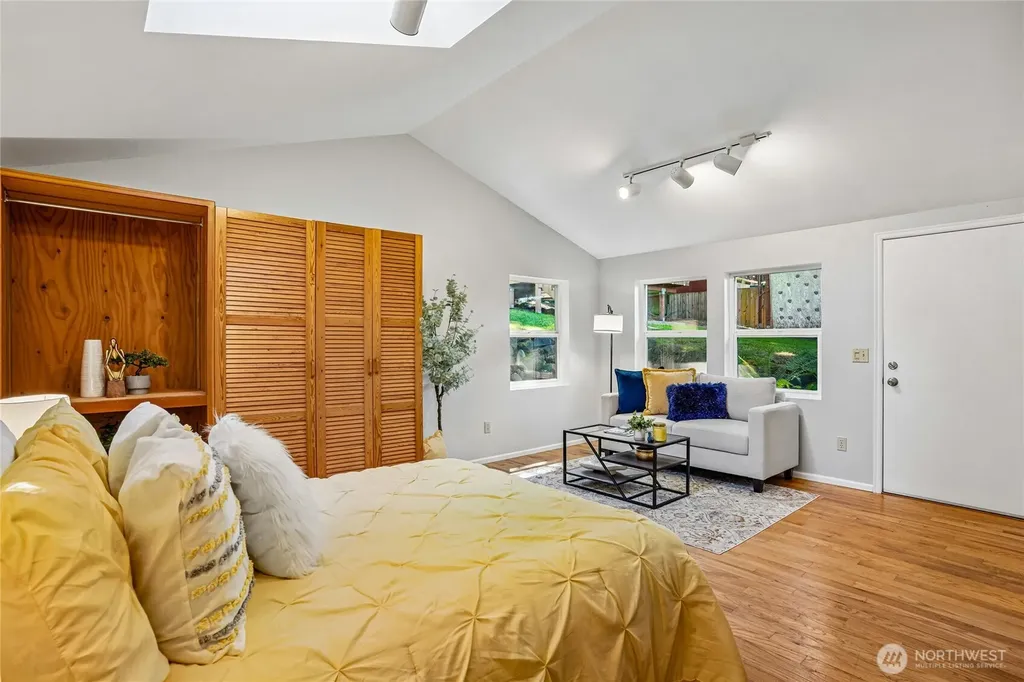 9250 14th Avenue SW Seattle WA 98106
