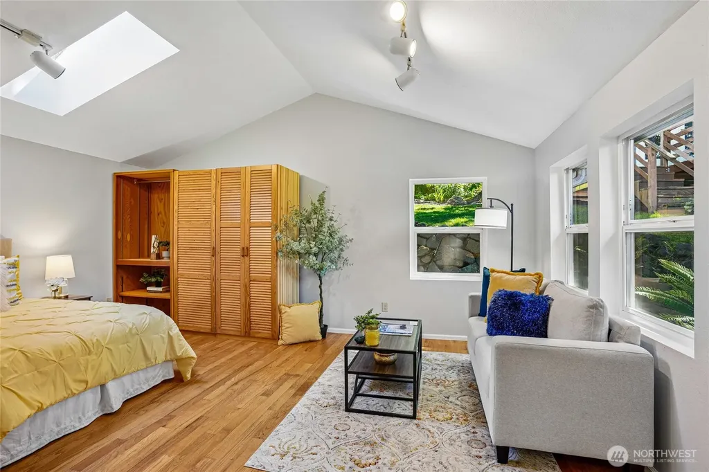 9250 14th Avenue SW Seattle WA 98106