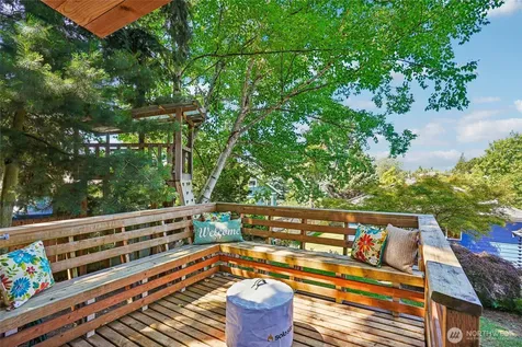 9250 14th Avenue SW Seattle WA 98106