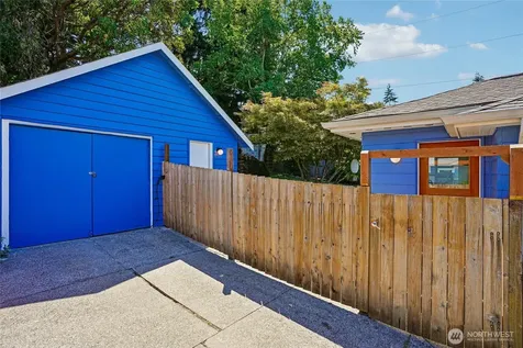 9250 14th Avenue SW Seattle WA 98106