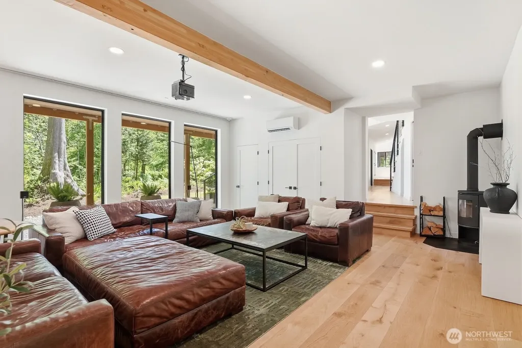 47313 SE 160th Street North Bend WA 98045