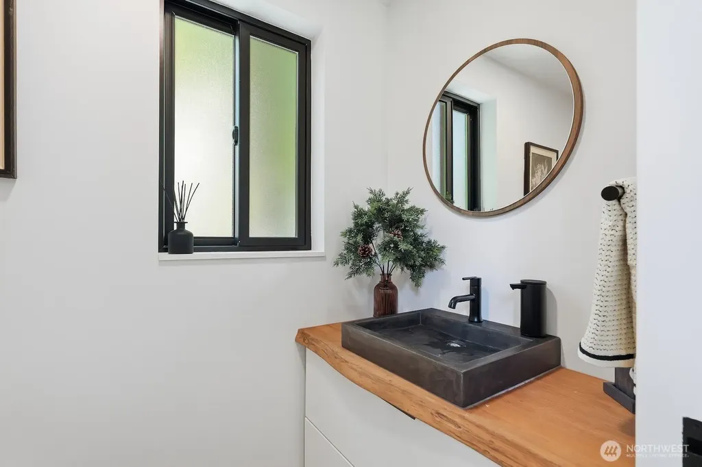 47313 SE 160th Street North Bend WA 98045