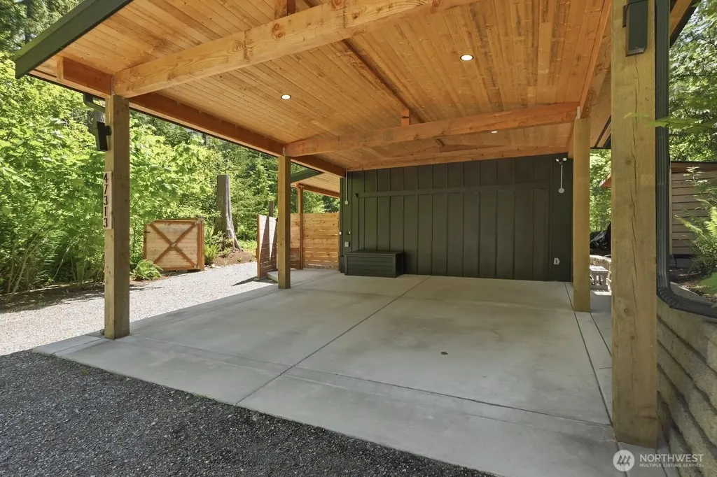47313 SE 160th Street North Bend WA 98045