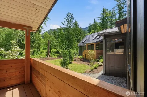 47313 SE 160th Street North Bend WA 98045