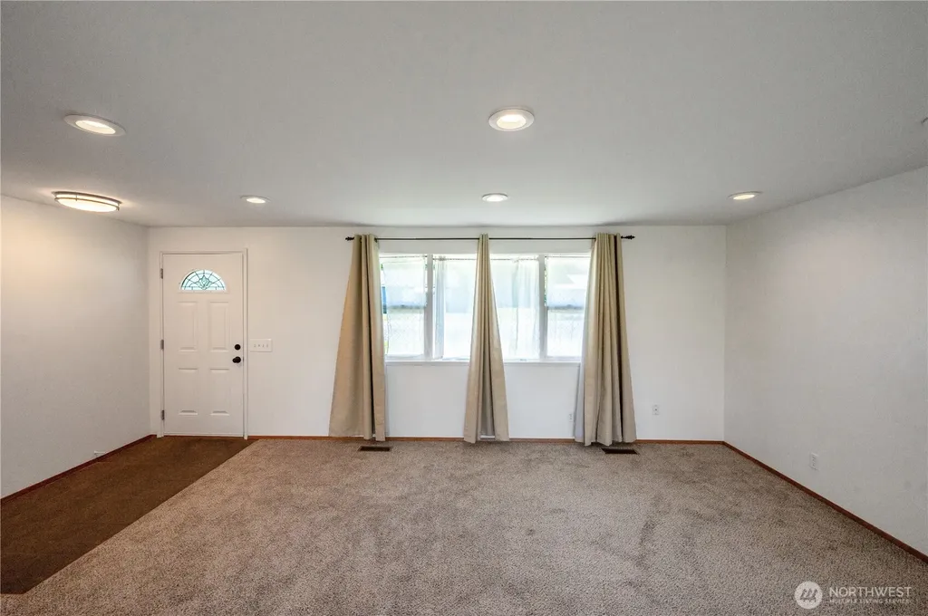 8947 Fruitdale Road Sedro Woolley WA 98284