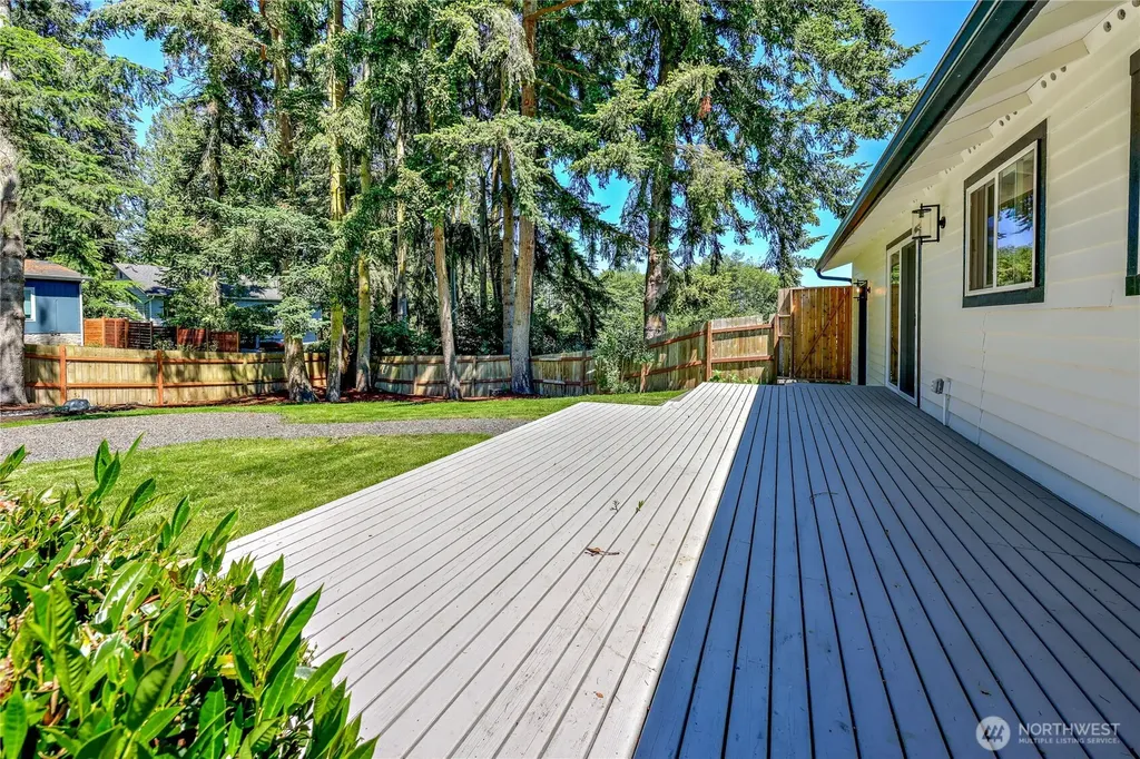 6726 NE Whidbey Drive Hansville WA 98340