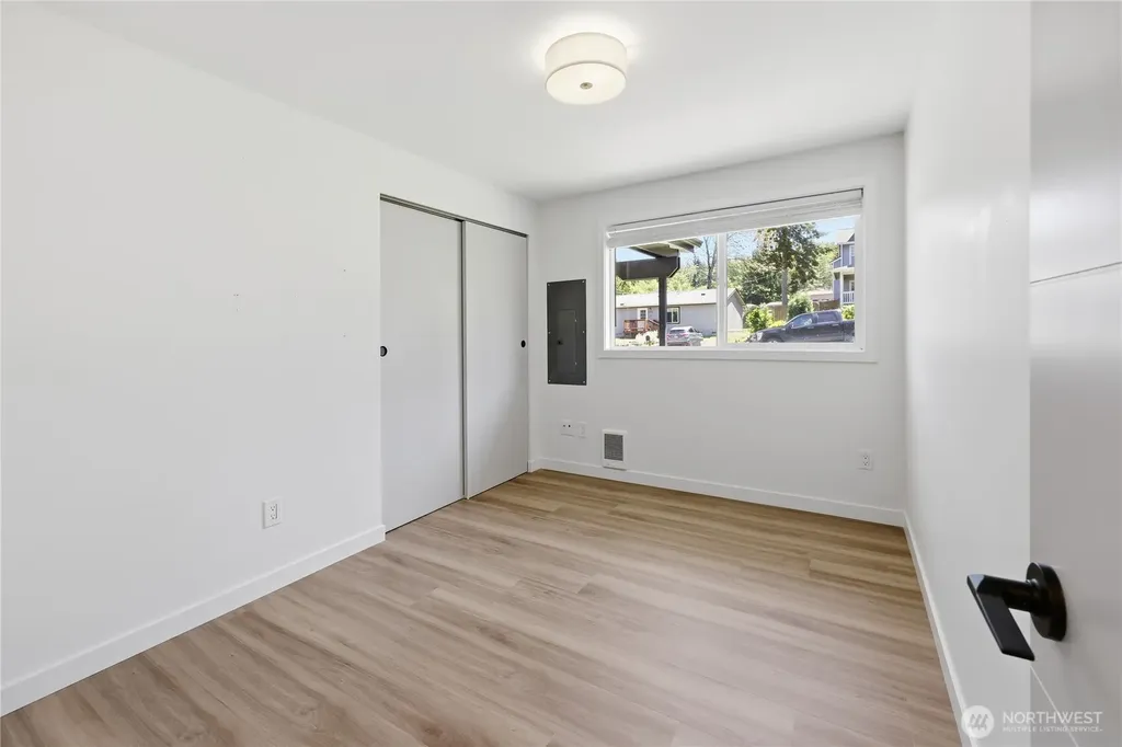 6726 NE Whidbey Drive Hansville WA 98340