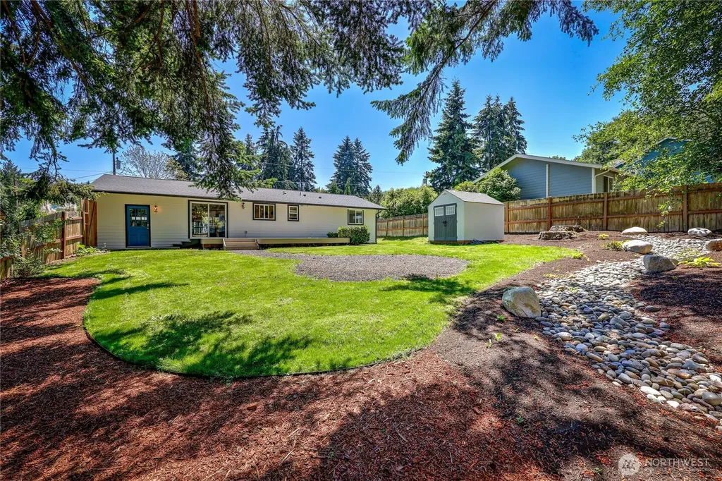 6726 NE Whidbey Drive Hansville WA 98340