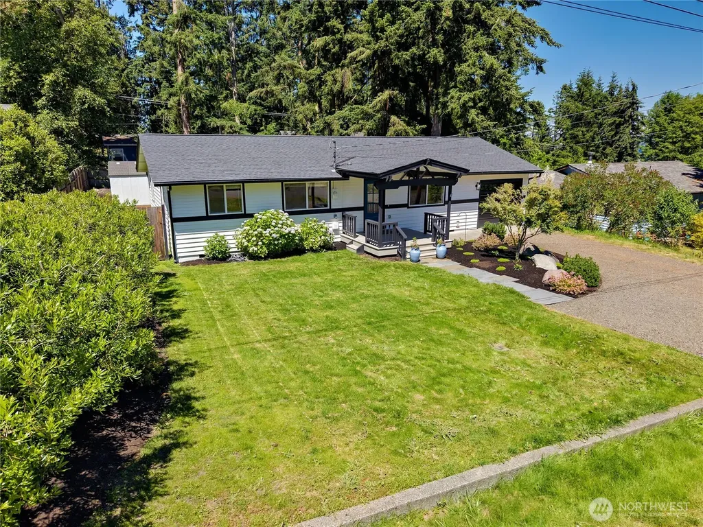 6726 NE Whidbey Drive Hansville WA 98340