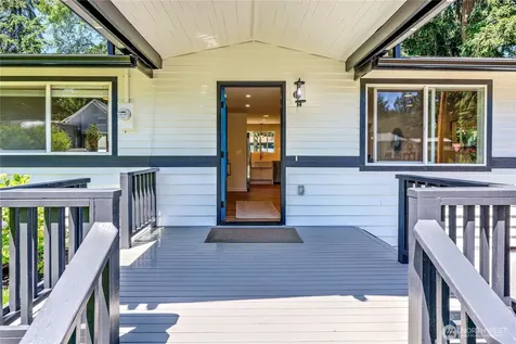 6726 NE Whidbey Drive Hansville WA 98340