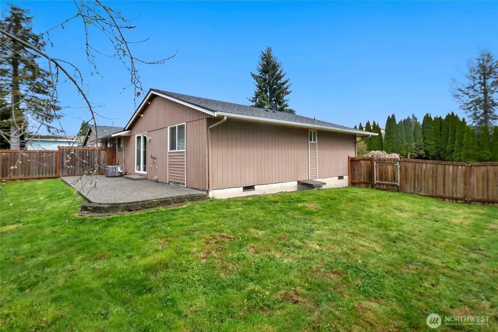 5506 64th Street NE Marysville WA 98270