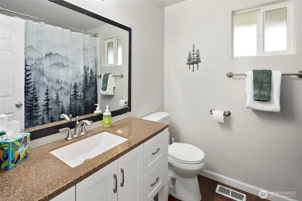 5506 64th Street NE Marysville WA 98270