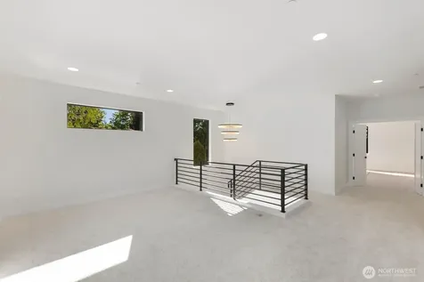 16211 Simonds Road NE Kenmore WA 98028