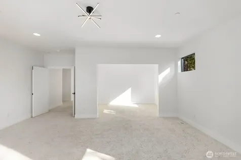 16211 Simonds Road NE Kenmore WA 98028