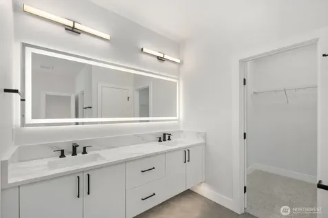 16211 Simonds Road NE Kenmore WA 98028