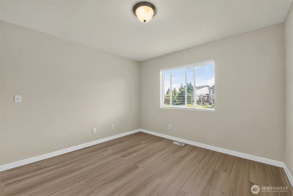 11552 174th Street E Puyallup WA 98374