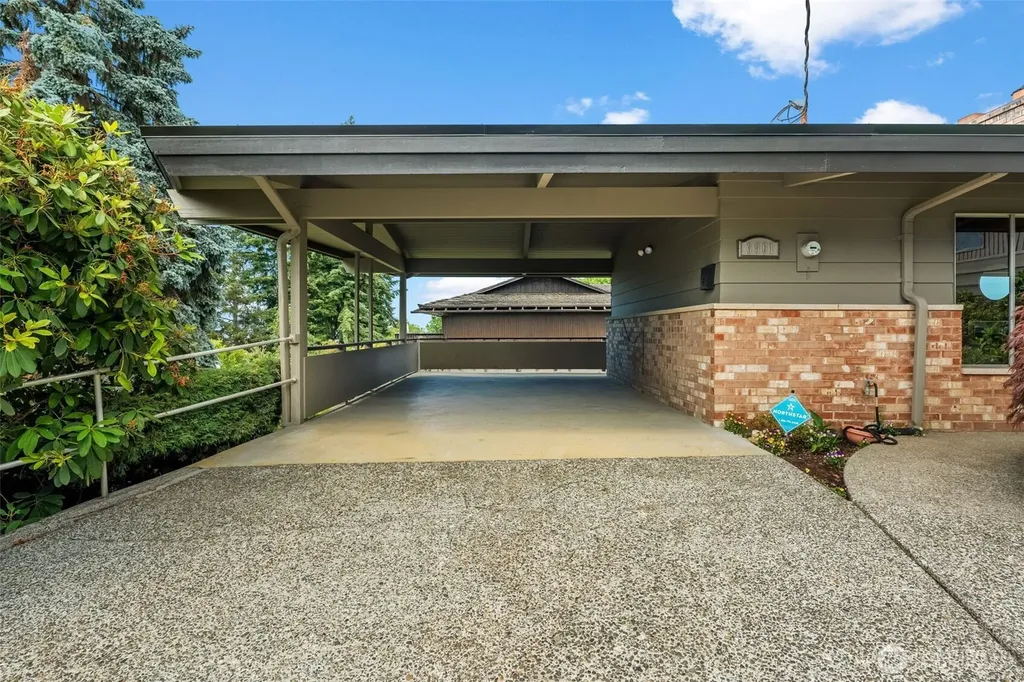 6901 N 18th Street Tacoma WA 98406