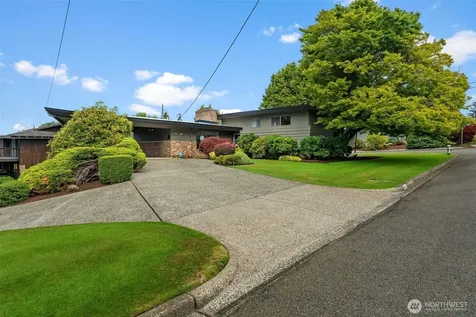 6901 N 18th Street Tacoma WA 98406