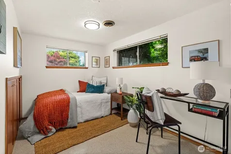 6901 N 18th Street Tacoma WA 98406