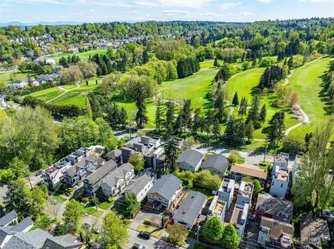2827 SW Nevada Street Seattle WA 98126
