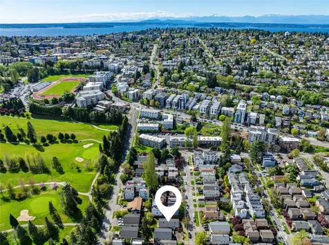 2827 SW Nevada Street Seattle WA 98126