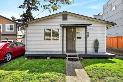 2827 SW Nevada Street Seattle WA 98126